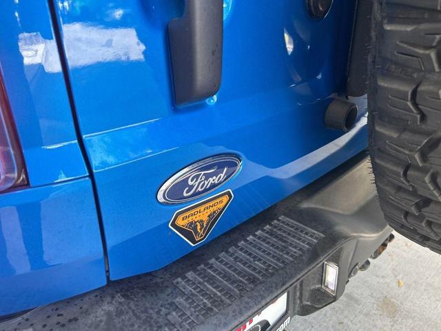 Photo of 2023 Velocity Blue Metallic Ford Bronco