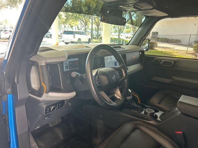 Photo of 2023 Velocity Blue Metallic Ford Bronco