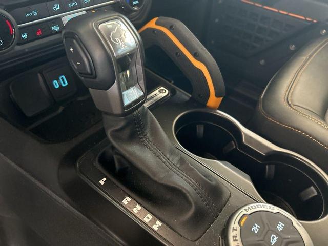 Photo of 2023 Velocity Blue Metallic Ford Bronco