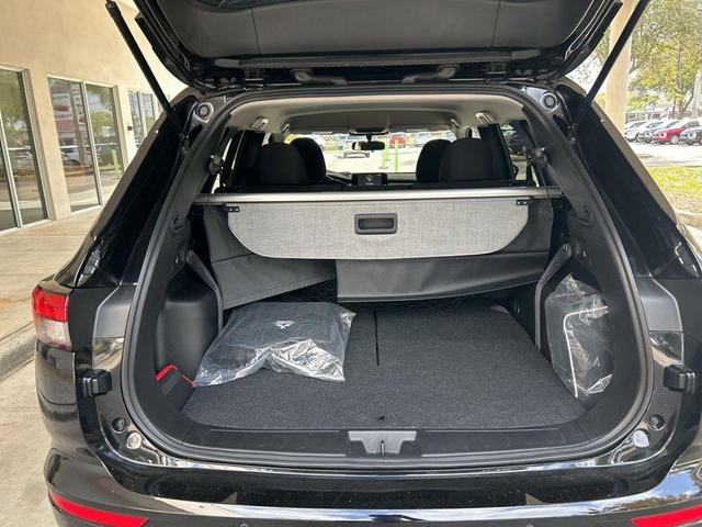 Photo of 2024 Black Mitsubishi Outlander