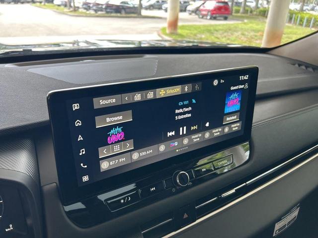 Photo of 2025 Cosmic Blue Metallic Mitsubishi Outlander