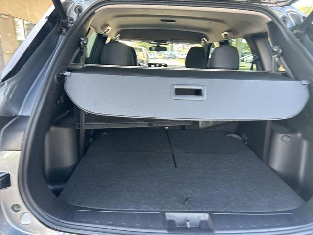 Photo of 2023 Silver Mitsubishi Outlander