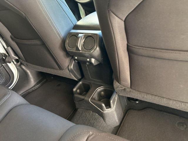 Photo of 2023 Bright White Clearcoat Jeep Gladiator