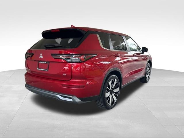 Photo of 2025 Diamond Red Mitsubishi Outlander