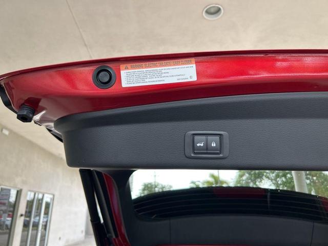 Photo of 2025 Diamond Red Mitsubishi Outlander
