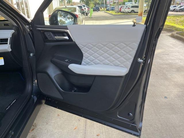 Photo of 2025 Graphite Gray Mitsubishi Outlander PHEV