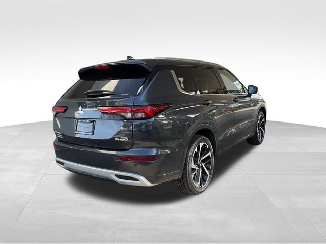 Photo of 2025 Graphite Gray Mitsubishi Outlander PHEV