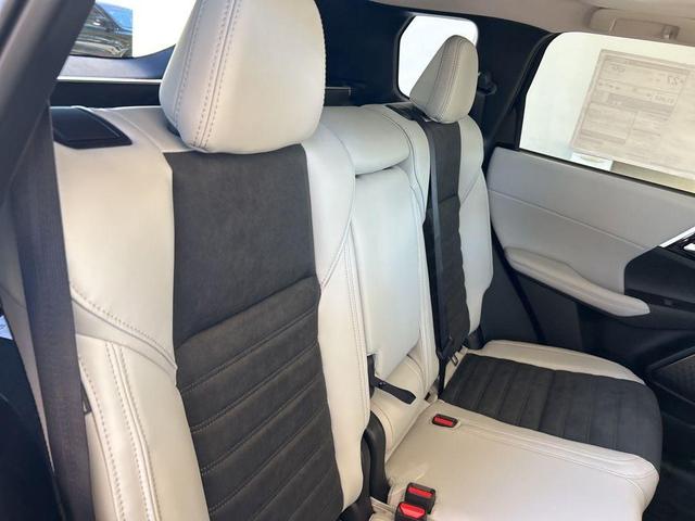 Photo of 2025 Black Diamond Mitsubishi Outlander