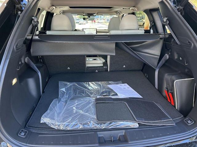 Photo of 2025 Black Diamond Mitsubishi Outlander
