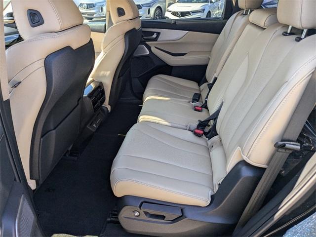 Photo of 2025 White Acura MDX