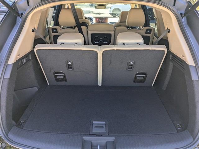 Photo of 2025 White Acura MDX