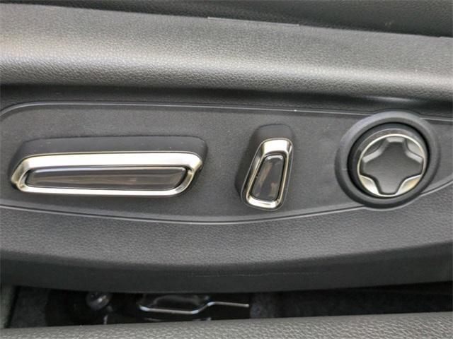 Photo of 2025 Majestic Black Pearl Acura Integra