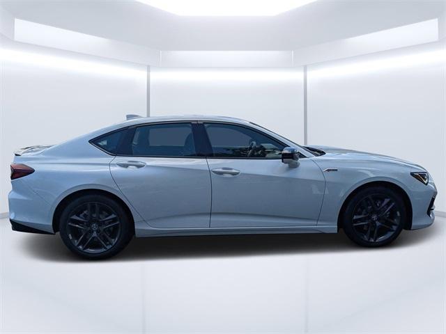 Photo of 2025 Platinum White Pearl Acura TLX