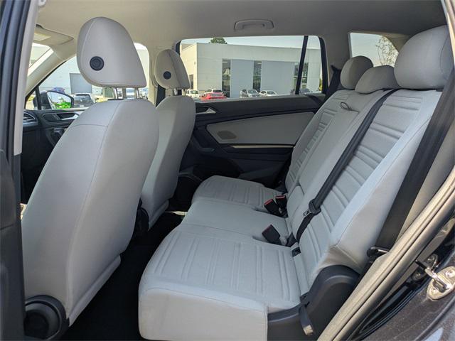 Photo of 2022 Deep Black Pearl Effect Volkswagen Tiguan