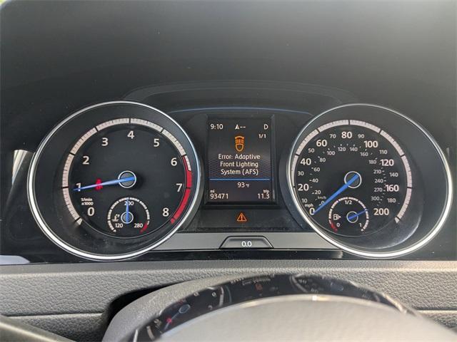Photo of 2017 Limestone Gray Volkswagen Golf R
