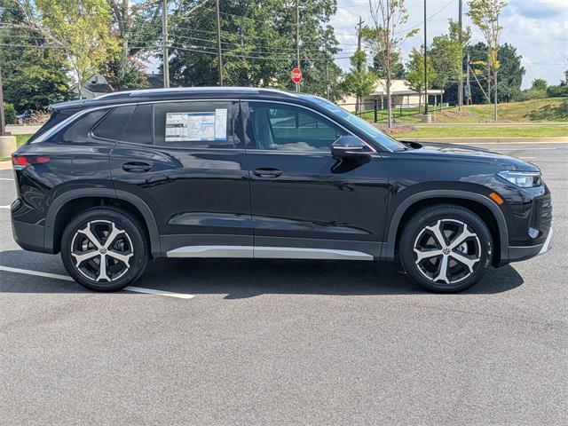 Photo of 2025 Deep Black Pearl Effect Volkswagen Tiguan