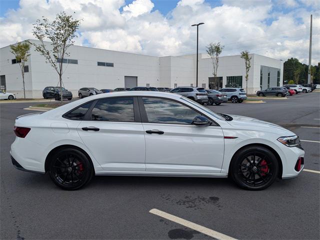 Photo of 2024 Pure White Volkswagen Jetta GLI
