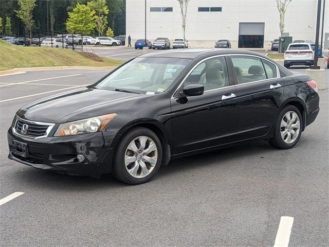 Photo of 2010 Crystal Black Pearl Honda Accord