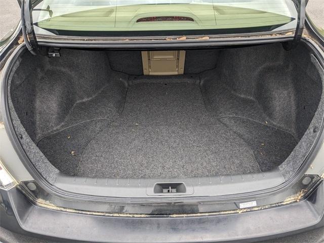 Photo of 2010 Crystal Black Pearl Honda Accord