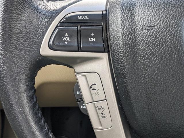 Photo of 2010 Crystal Black Pearl Honda Accord