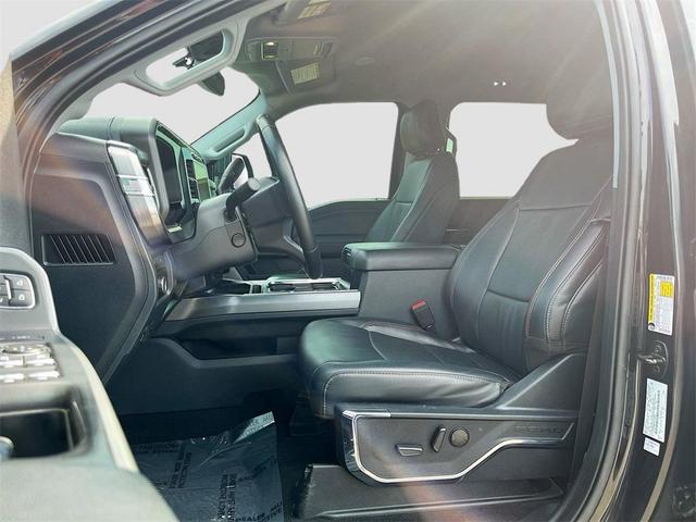Photo of 2023 Agate Black Metallic Ford F-250