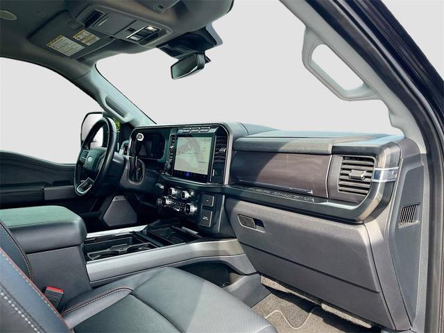 Photo of 2023 Agate Black Metallic Ford F-250