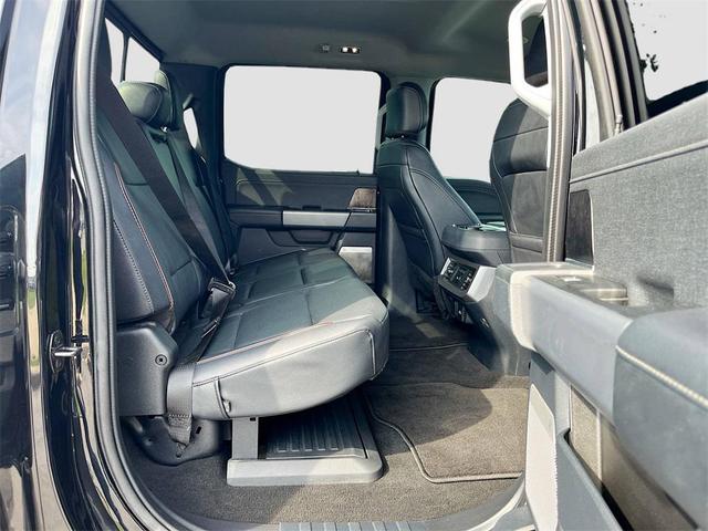 Photo of 2023 Agate Black Metallic Ford F-250