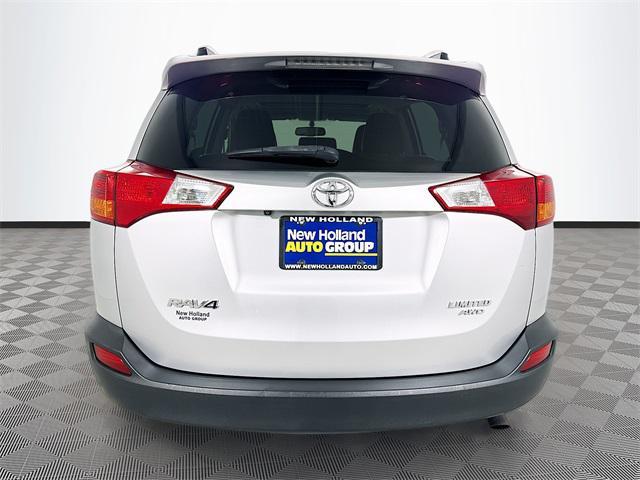 Photo of 2013 Classic Silver Toyota RAV4
