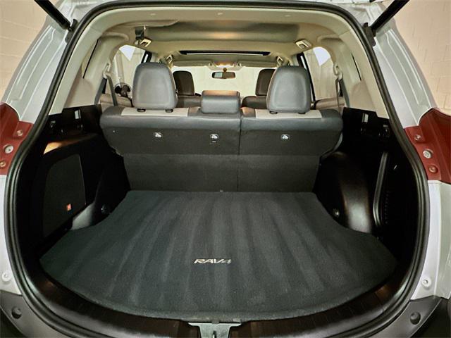 Photo of 2013 Classic Silver Toyota RAV4
