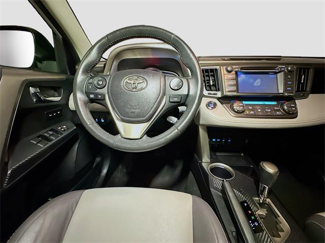 Photo of 2013 Classic Silver Toyota RAV4