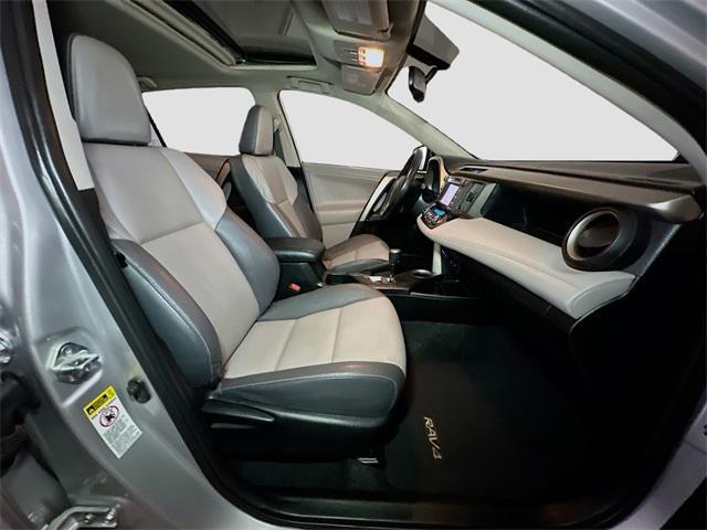 Photo of 2013 Classic Silver Toyota RAV4