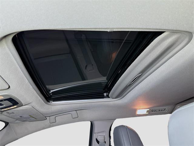 Photo of 2023 Predawn Gray Mica Toyota Sienna