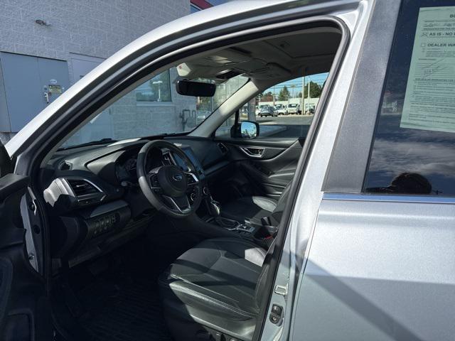 Photo of 2019 Ice Silver Metallic Subaru Forester