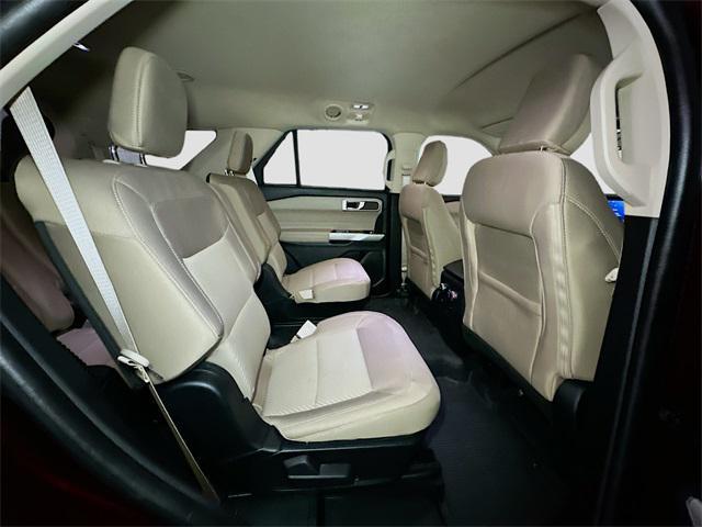 Photo of 2022 Burgundy Ford Explorer