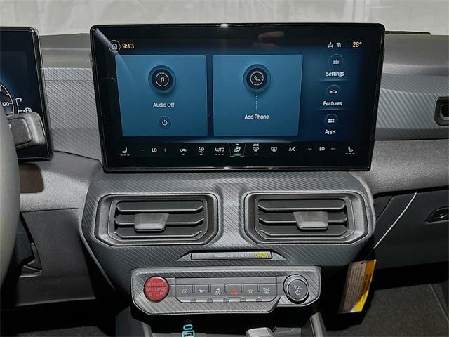 Photo of 2025 Oxford White Ford Mustang
