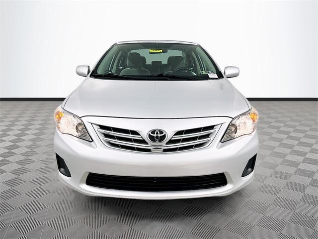 Photo of 2013 Classic Silver Metallic Toyota Corolla
