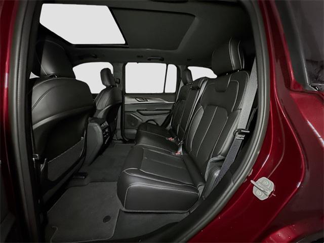Photo of 2025 Velvet Red Pearlcoat Jeep Grand Cherokee