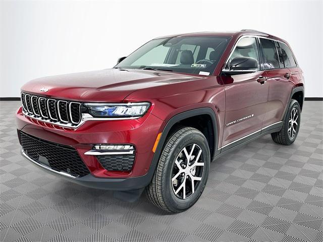 Photo of 2025 Velvet Red Pearlcoat Jeep Grand Cherokee