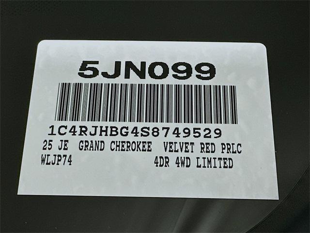 Photo of 2025 Velvet Red Pearlcoat Jeep Grand Cherokee