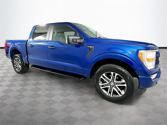 Photo of 2022 Atlas Blue Metallic Ford F-150