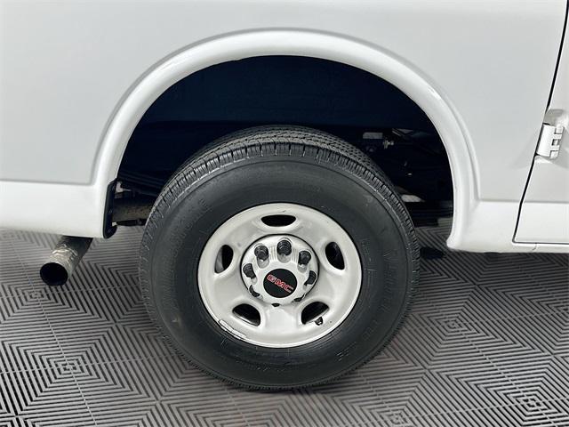 Photo of 2023 Summit White GMC Savana 2500