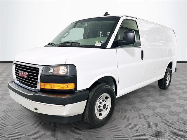Photo of 2023 Summit White GMC Savana 2500