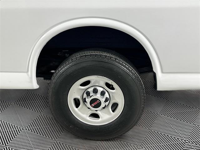 Photo of 2023 Summit White GMC Savana 2500