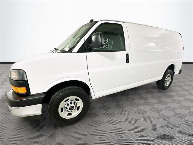 Photo of 2023 Summit White GMC Savana 2500