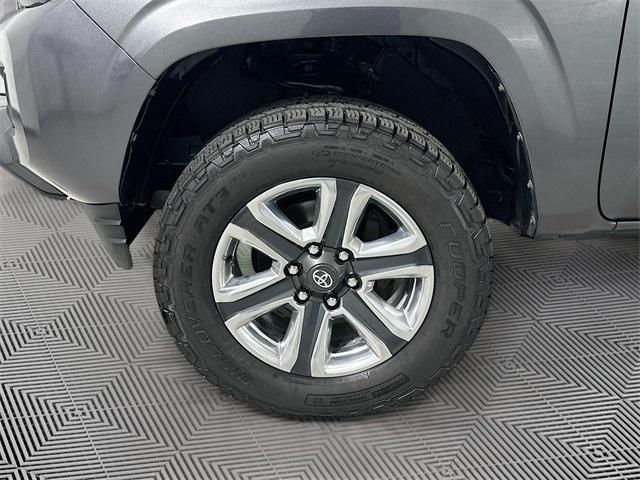 Photo of 2019 Magnetic Gray Metallic Toyota Tacoma