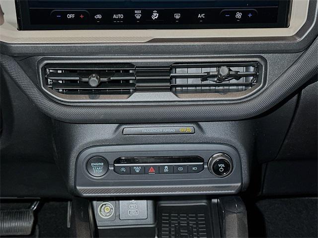 Photo of 2025 Oxford White Ford Bronco Sport