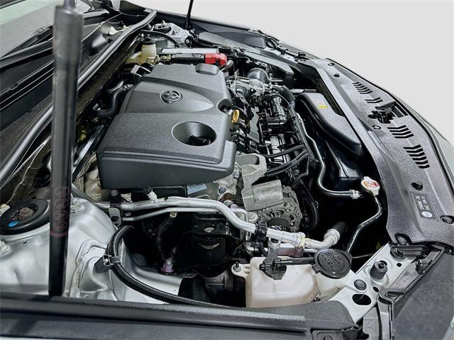 Photo of 2020 Celestial Silver Metallic Toyota Camry