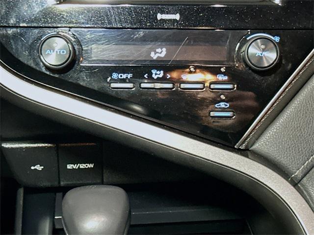 Photo of 2020 Celestial Silver Metallic Toyota Camry
