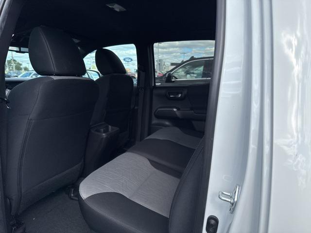 Photo of 2022 White Toyota Tacoma