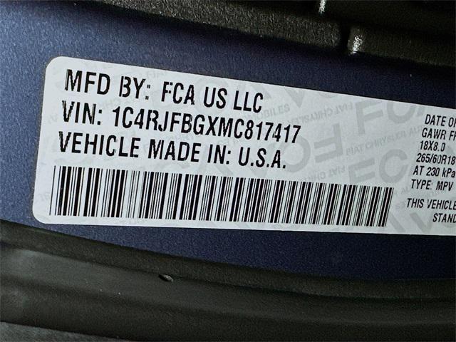 Photo of 2021 Pacific Blue Clearcoat Jeep Grand Cherokee